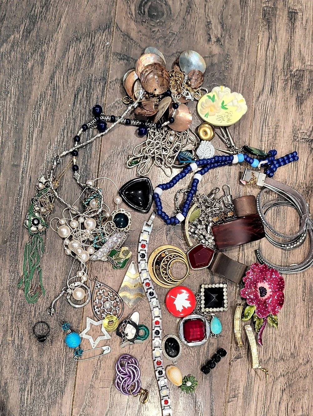 Crafts Scrap And Broken Vintage Jewelry Lot Blue & Silver